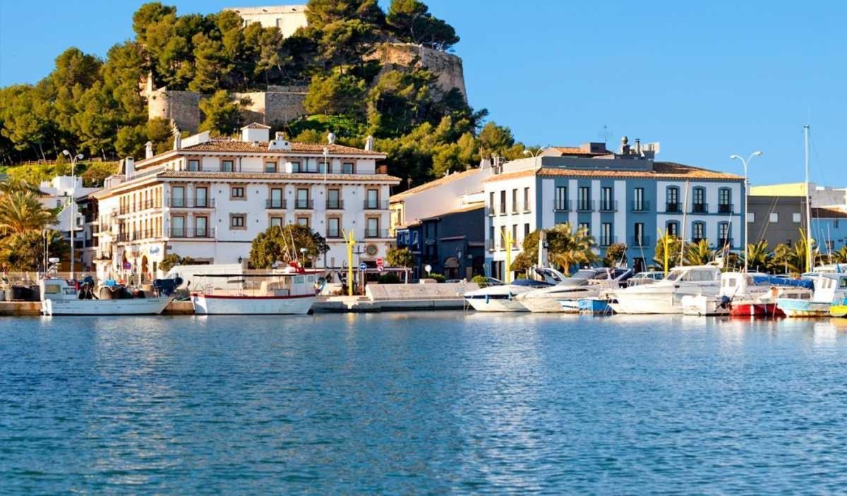 Ático en primerísima linea de playa!!! Denia Exterior foto