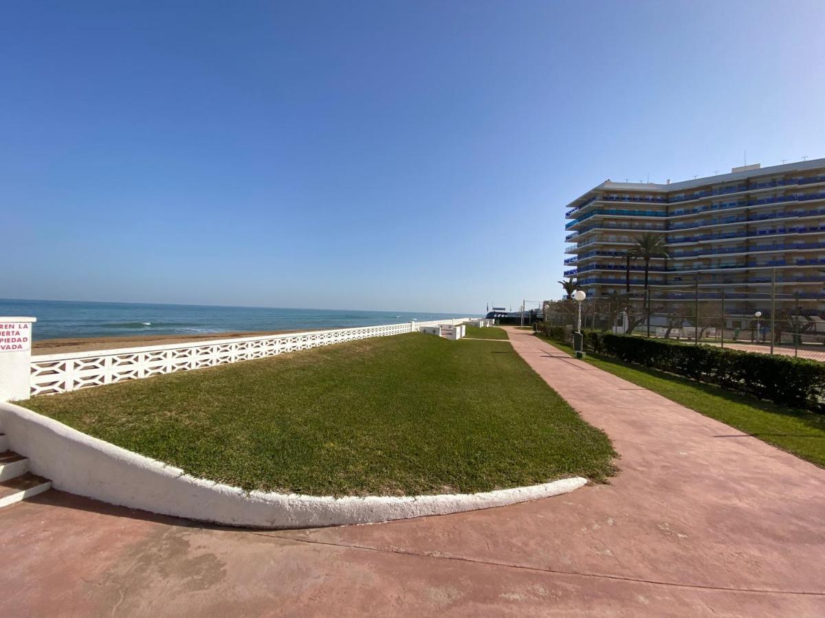 Ático en primerísima linea de playa!!! Denia Exterior foto