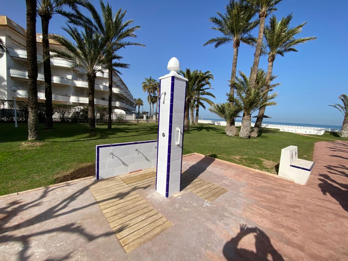 Ático en primerísima linea de playa!!! Denia Exterior foto